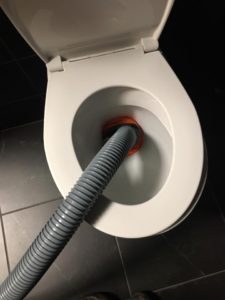 WC ontstoppen Oudenhoorn